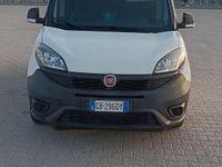 Usata Fiat Doblò 95 CV (69 kW) 2020 Bianco Monovolume