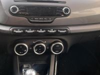 Usata Alfa Romeo Giulietta 120 CV (88 kW) 2011 Bianco Utilitaria