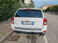 Usata Jeep Compass 163 CV (119 kW) 2011 Bianco SUV