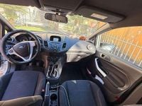 Usado Ford Fiesta 75 CV (55 kW) 2015 Utilitario