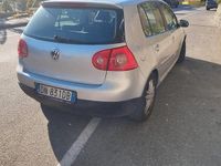 Usata VW Golf V 105 CV (77 kW) 2007 Argento Berlina