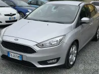 Usata Ford Focus 95 CV (69 kW) 2015 Grigio Berlina