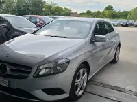 Usata Mercedes A180 Premium 109 CV (80 kW) 2015 Grigio Utilitaria