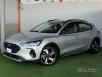 Usata Ford Focus Active 120 CV (88 kW) 2023 Grigio Berlina