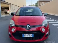 Usata Renault Twingo 75 CV (55 kW) 2013 Rosso Utilitaria
