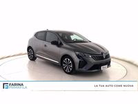 Usado Renault Clio V Techno 91 CV (66 kW) 2025 Gris Utilitario