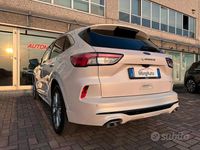 Usata Ford Kuga Vignale 190 CV (139 kW) 2021 Bianco SUV