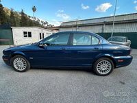 Usata Jaguar X-type Luxury 136 CV (100 kW) 2009 Blu Berlina