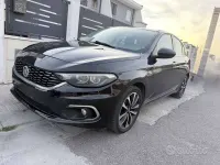 Usata Fiat Tipo Lounge 120 CV (88 kW) 2017 Nero Berlina