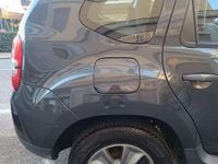 Usata Dacia Duster Lauréate 109 CV (80 kW) 2017 Grigio SUV