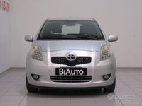 usata Toyota Yaris 1.3 5 porte Sol