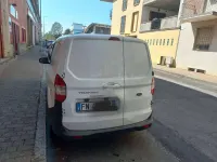 Usata Ford Transit Courier Ambiente 75 CV (55 kW) 2015 Bianco Furgone