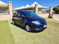 usata Lancia Ypsilon 1.2 Benz. 69 CV 5 porte Gold 12/2017 NEOPATENTATI