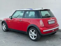 Usata Mini Cooper 116 CV (85 kW) 2004 Rosso Utilitaria