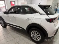 Usata Opel Mokka Edition 101 CV (74 kW) 2022 Bianco SUV