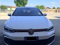 Usata VW Golf VIII GTI 245 CV (180 kW) 2023 Bianco Berlina