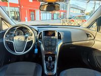 Usata Opel Astra Cosmo 140 CV (102 kW) 2011 Argento Berlina