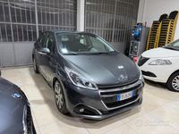 Usata Peugeot 208 Allure 74 CV (54 kW) 2016 Grigio Utilitaria