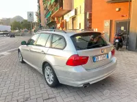 Usata BMW 318 143 CV (105 kW) 2011 Grigio Station wagon