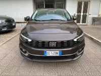 Usata Fiat Tipo Life 131 CV (96 kW) 2021 Marrone Berlina