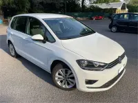 Usata VW Golf Sportsvan Comfortline 110 CV (80 kW) 2015 Bianco Monovolume