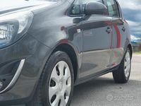 Usata Opel Corsa 85 CV (62 kW) 2013 Grigio Berlina