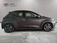 Usata Toyota Yaris Hybrid Trend 92 CV (67 kW) 2023 Grigio Pick-up