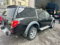 Usata Mitsubishi L200 Intense 136 CV (100 kW) 2007 Nero Pick-up