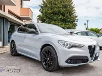 Usata Alfa Romeo Stelvio Veloce 209 CV (153 kW) 2021 Bianco lunare SUV