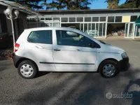 Begagnad VW Fox 54 HK (39 kW) 2007 Vit Halvkombi