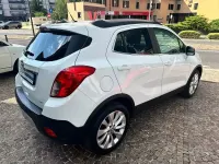 Usata Opel Mokka Cosmo 131 CV (96 kW) 2015 Bianco SUV