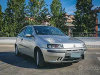 Usata Fiat Punto 86 CV (63 kW) 2002 Grigio Utilitaria