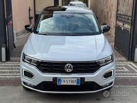 Usata VW T-Roc Advance 115 CV (84 kW) 2019 Grigio SUV