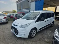 Usata Ford Tourneo Connect Titanium 120 CV (88 kW) 2017 Bianco Monovolume
