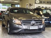 Usata Mercedes A180 Edition 90 CV (66 kW) 2015 Grigio Berlina