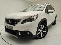 Usata Peugeot 2008 Allure 120 CV (88 kW) 2019 Bianco SUV