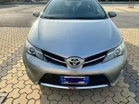 Usata Toyota Auris Active 132 CV (97 kW) 2013 Grigio Berlina