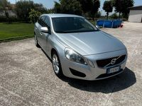 Usata Volvo V60 116 CV (85 kW) 2013 Grigio Station wagon
