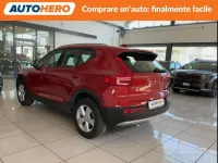 Usata Volvo XC40 Business Edition 150 CV (110 kW) 2020 Rosso SUV