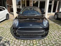 Usata Mini ONE 102 CV (75 kW) 2019 Nero Utilitaria