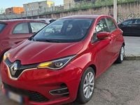 Usata Renault Zoe Zen 80 kW (109 CV) 2020 Rosso Utilitaria