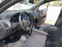 usata Audi Q7 con gancio traino 6 posti