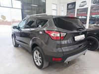 Usata Ford Kuga S 150 CV (110 kW) 2018 Grigio SUV