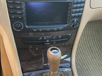 Usata Mercedes E320 Avantgarde 224 CV (164 kW) 2006 Blu Berlina