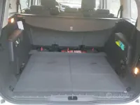 Usata Peugeot 5008 112 CV (82 kW) 2012 Bianco Monovolume