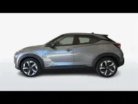 Usata Nissan Juke N-Connecta 143 CV (105 kW) 2025 Grigio chiaro SUV