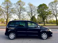 Usata VW Touran Trendline 150 CV (110 kW) 2009 Nero Monovolume