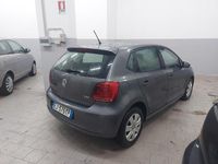 Usata VW Polo 75 CV (55 kW) 2011 Grigio Berlina