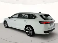 Usata VW Passat Business 150 CV (110 kW) 2025 Pure white Station wagon
