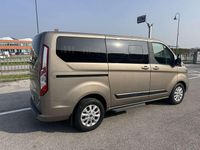 Begagnad Ford Tourneo Trend 131 HK (96 kW) 2020 Silver Minibuss